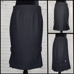 Banana Republic - Black Wool Military Skirt 💘